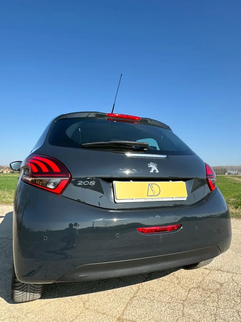 Peugeot 208 NEOPATENTATI - 1