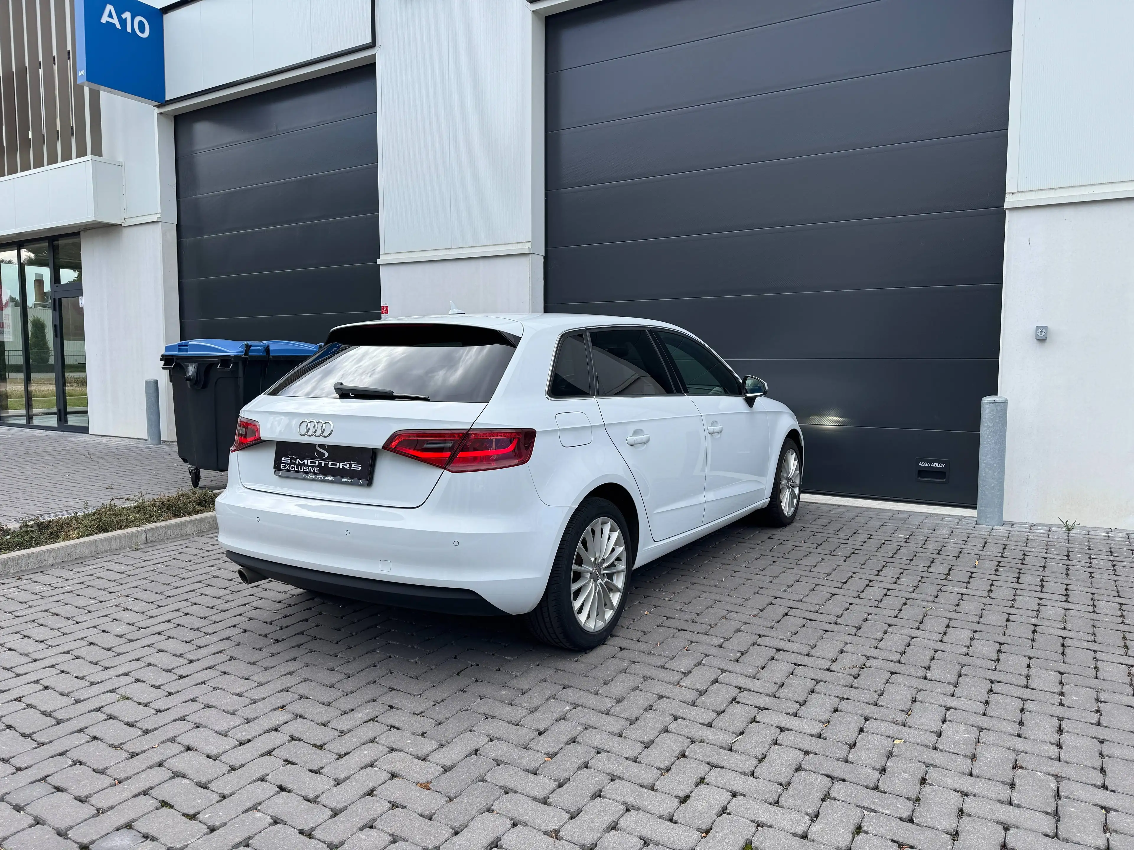 Audi A3 A3 Sportback 1.6 TDi S tronic XENON/NAVI/PDC/CARPASS — photo 11