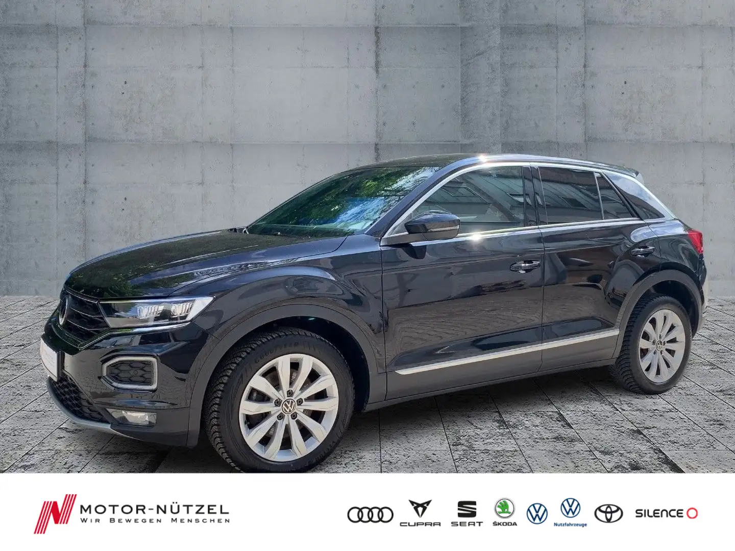 Volkswagen T-Roc 2.0 TDI DSG SPORT LED+NAV+SHZ+PDC+ACC+17" Schwarz - 1