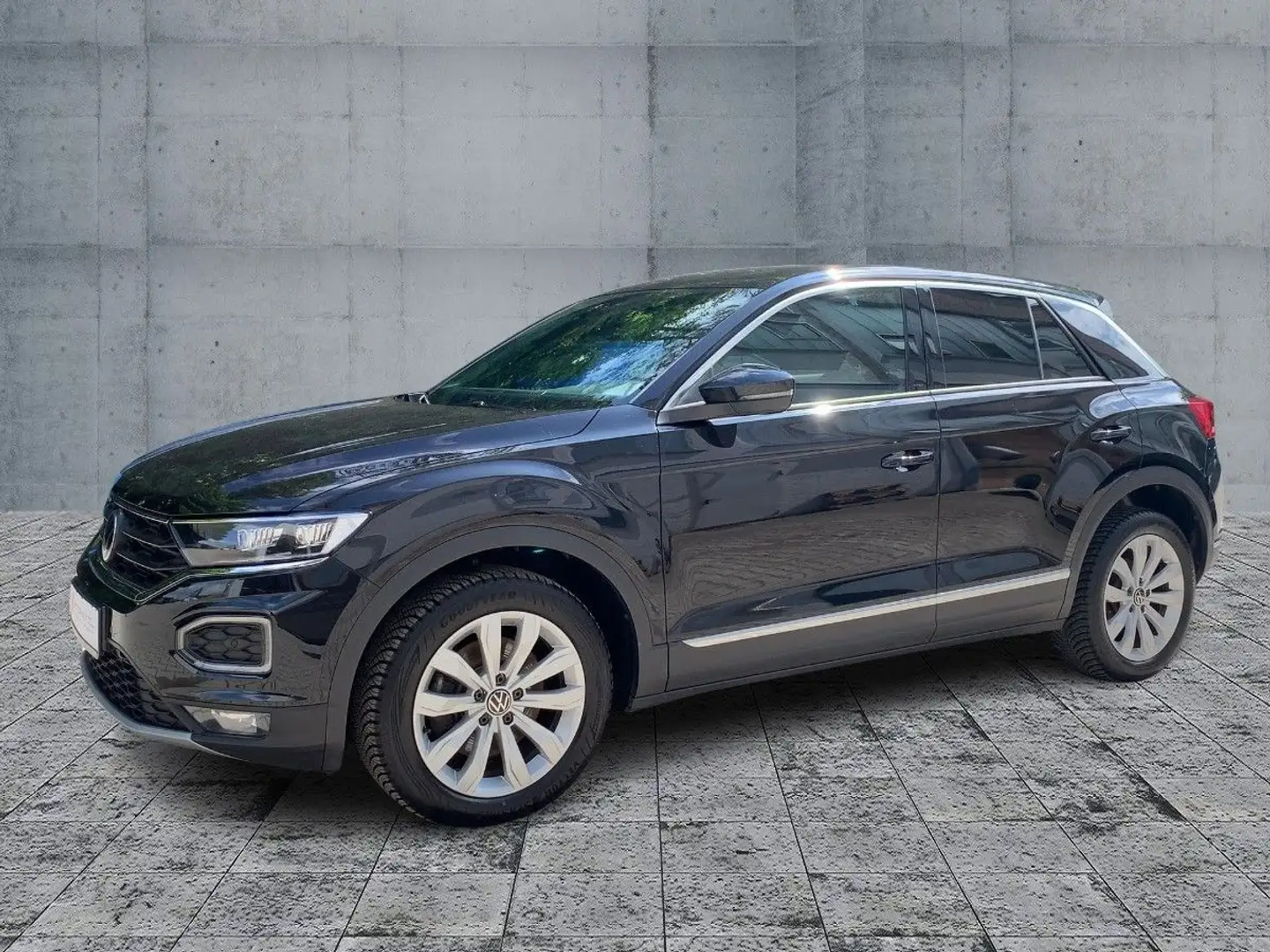 Volkswagen T-Roc 2.0 TDI DSG SPORT LED+NAV+SHZ+PDC+ACC+17" Schwarz - 2