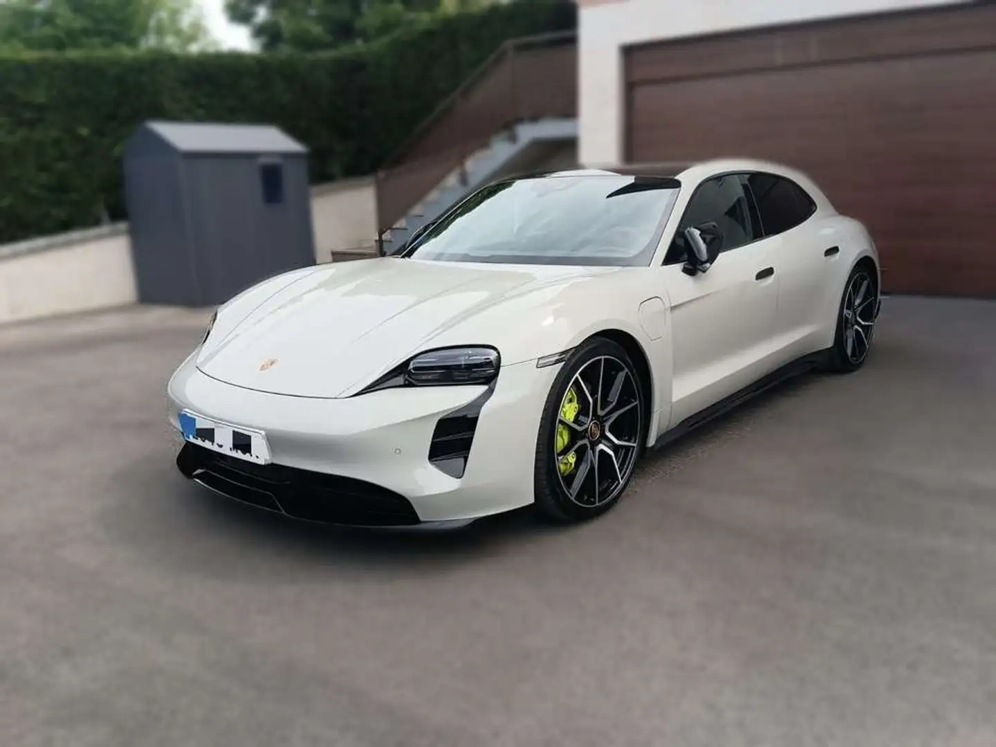 Porsche Taycan 4S Sport Turismo Gris - 2