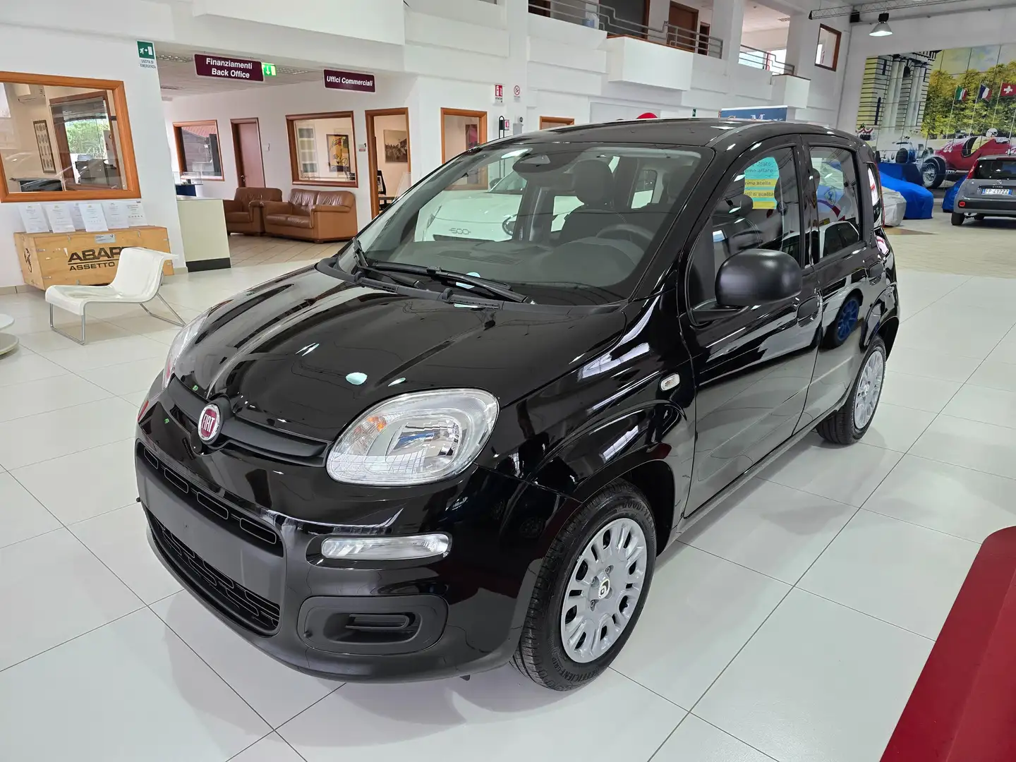 Fiat Panda MY25 1.0 70CV Hybrid Vernice+Pack City+5° Posto Nero - 1