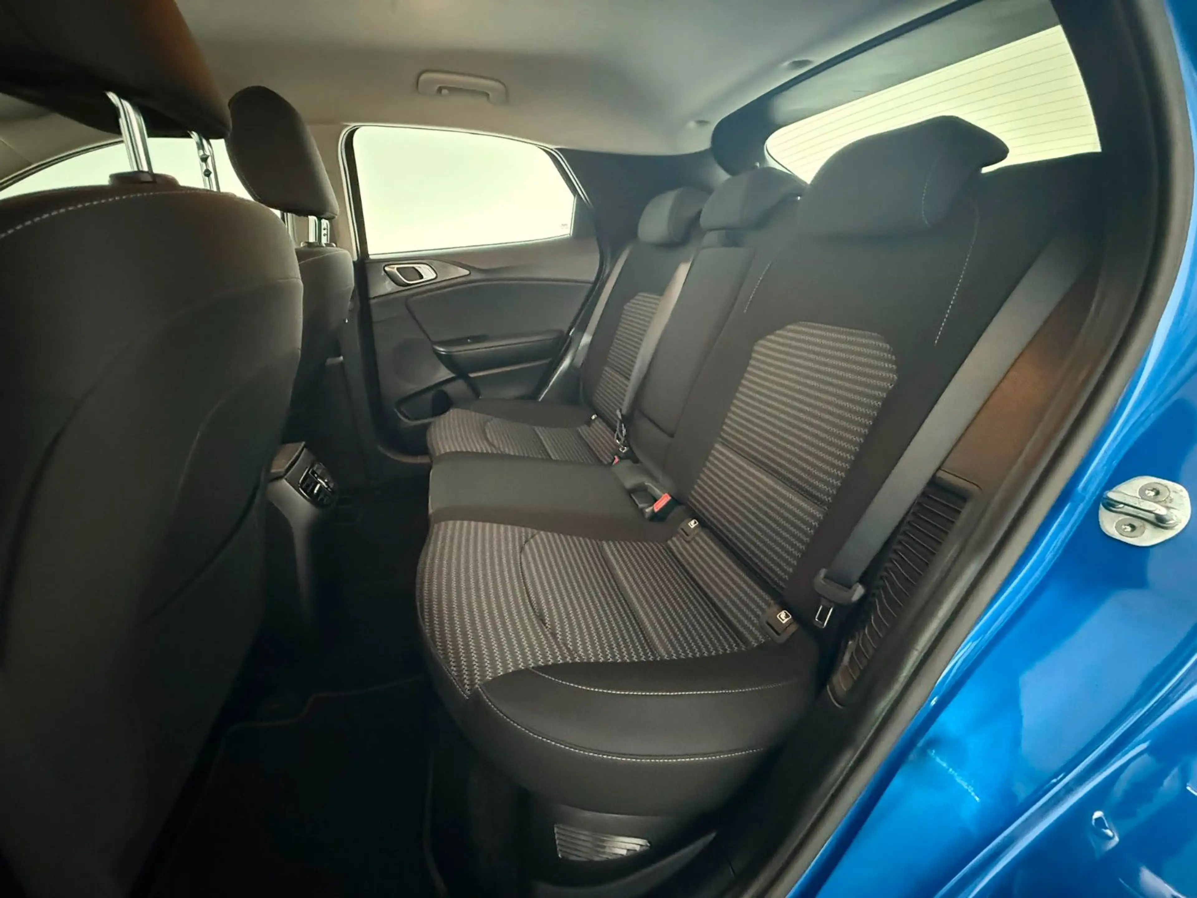 Kia XCeed Plug-in Hybrid|ServiceNeu|ACC|NAVI|SHZ|Kam — photo 9