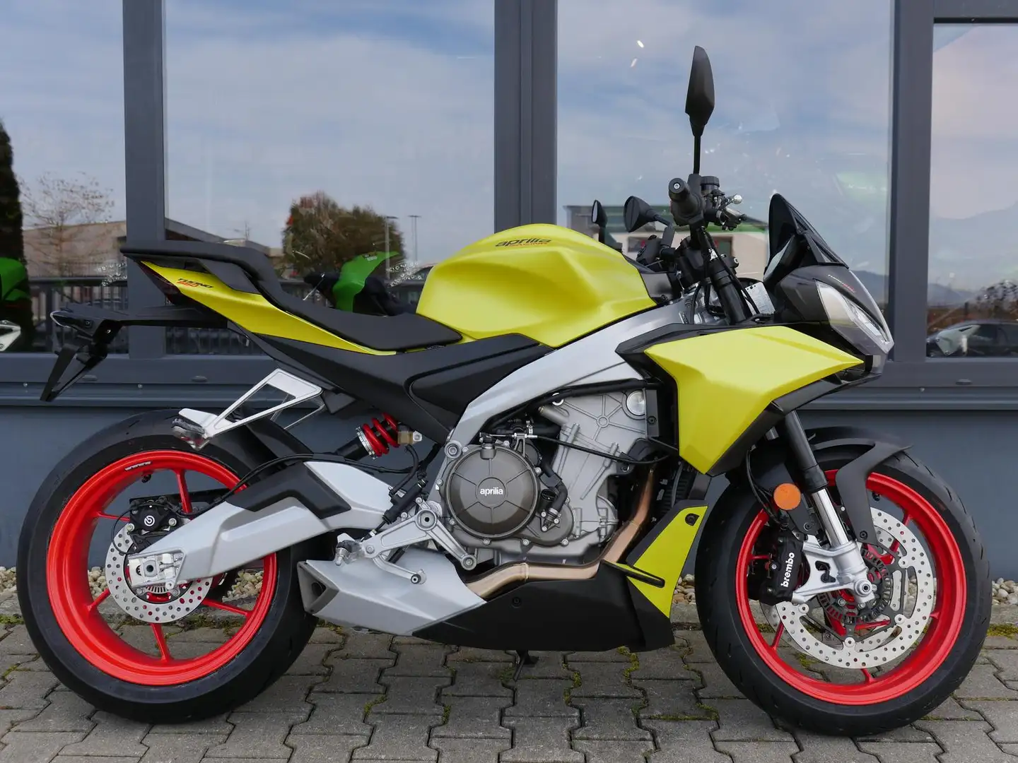 Aprilia Tuono 660 - mehrere Farben - Sonderpreis - 1