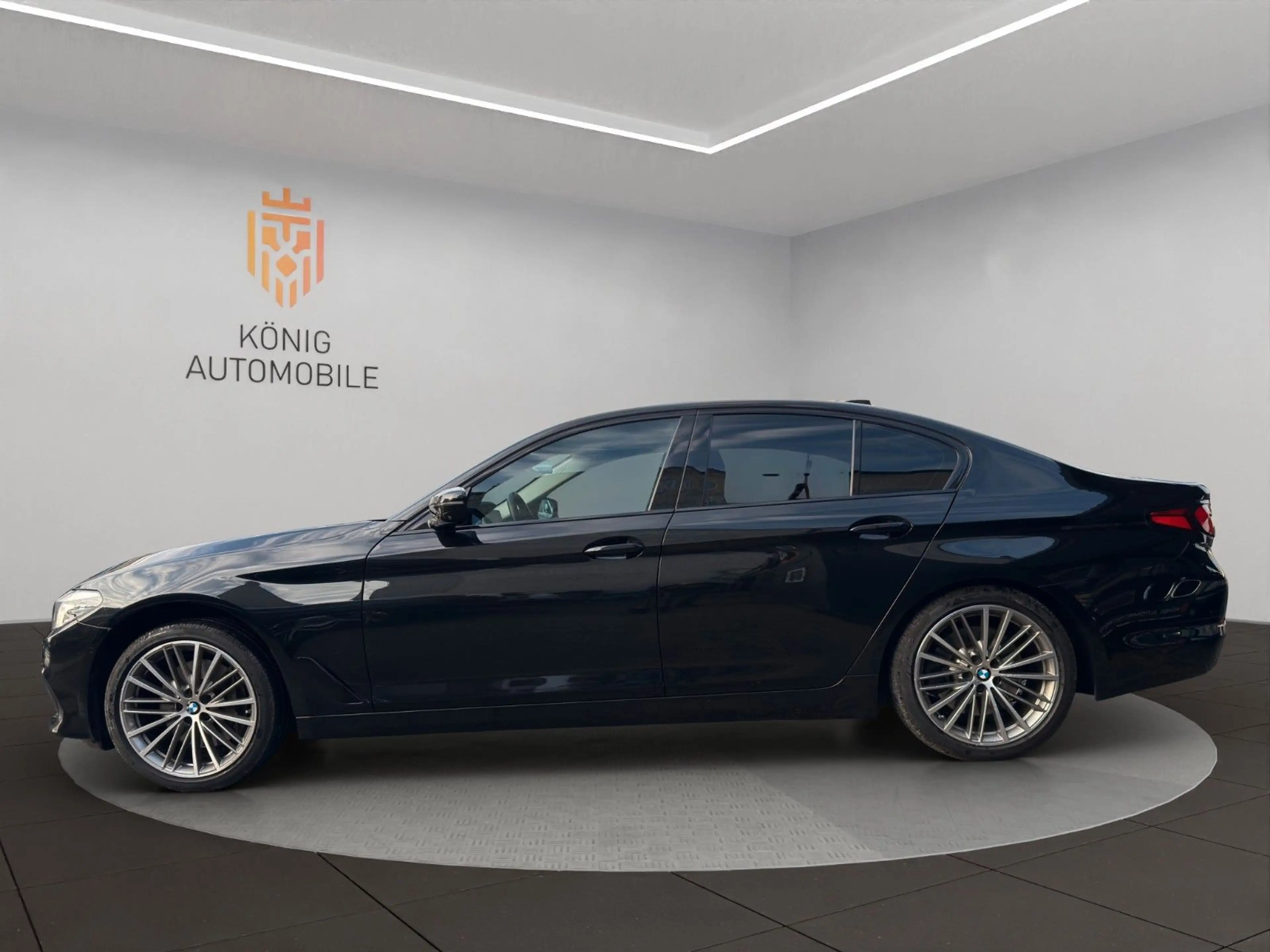 BMW 540 d xDrive Sport Line/LED/TEMPO/LM/SHZ/NAV — photo 2