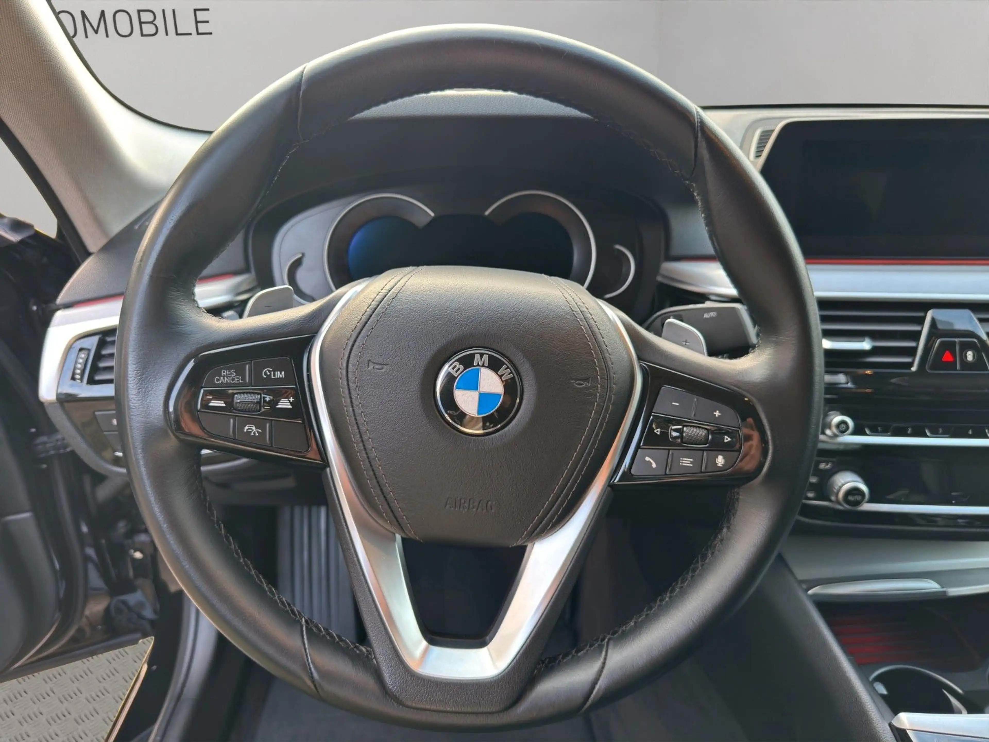 BMW 540 d xDrive Sport Line/LED/TEMPO/LM/SHZ/NAV — photo 12