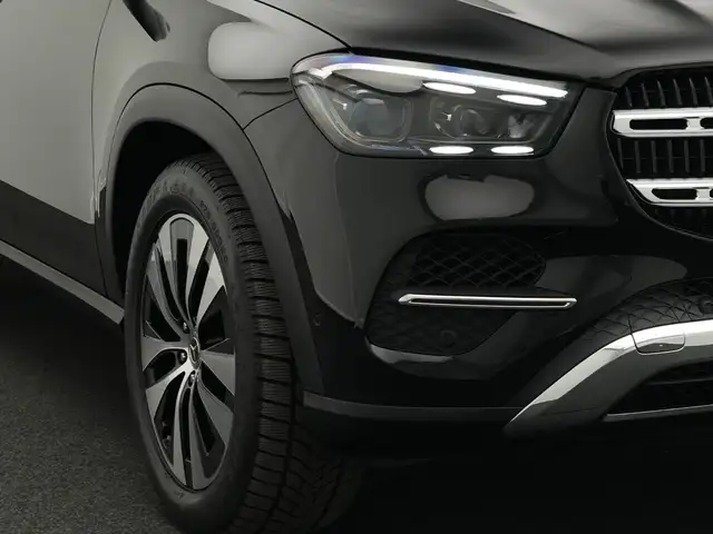 Mercedes-Benz GLE view 9