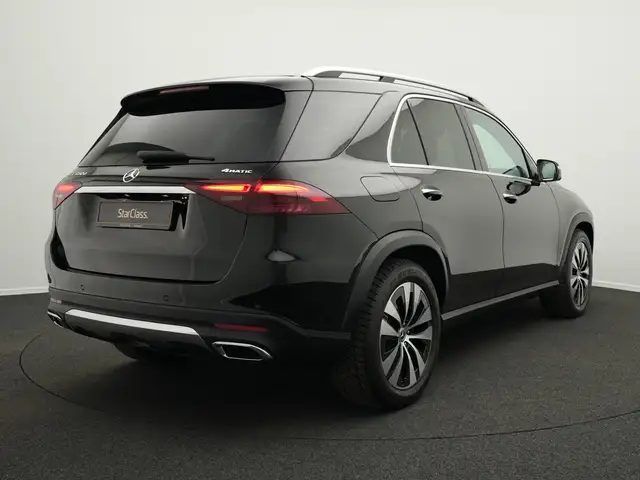 Mercedes-Benz GLE view 3
