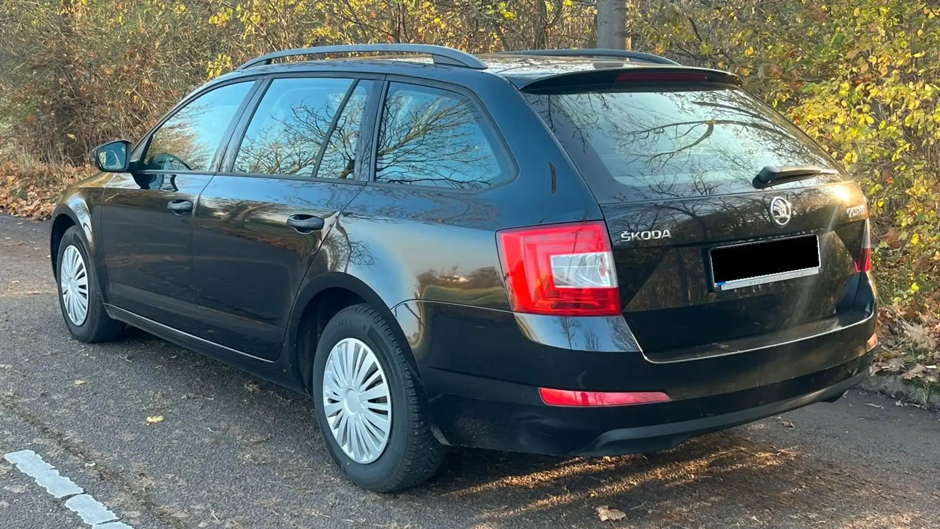 Skoda Octavia Combi Active Noir - 2