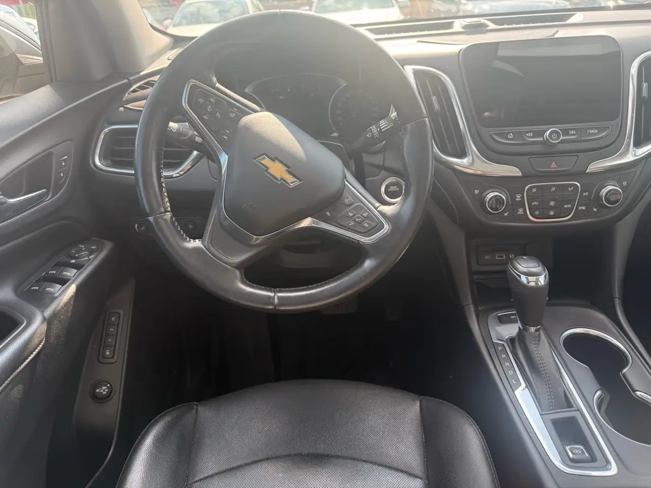 Chevrolet Equinox снимка Chevrolet Equinox