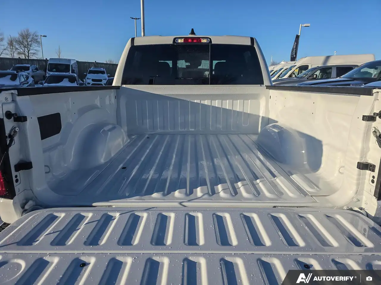 RAM 1500 снимка RAM 1500