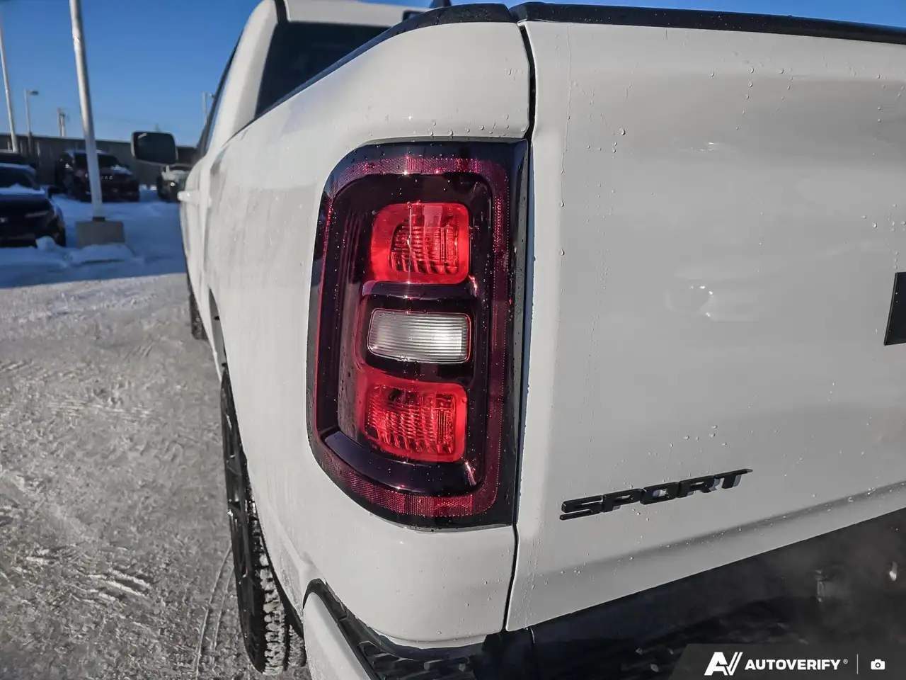 RAM 1500 снимка RAM 1500