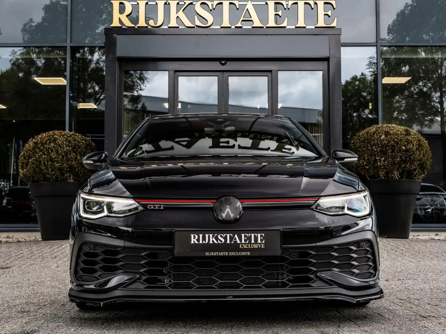 Volkswagen Golf GTI 2.0 TSI Clubsport|PANO|HEADUP|ACC|MAXTON Zwart - 2