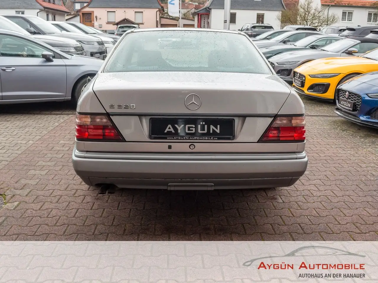 Mercedes-Benz E 320 Coupe aut. Klima / SD / AMG Felgen, foto 9
