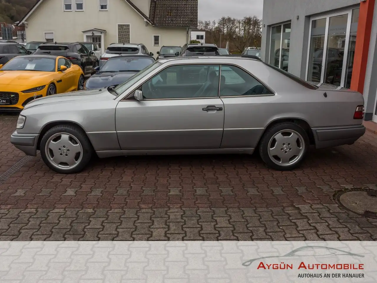 Mercedes-Benz E 320 Coupe aut. Klima / SD / AMG Felgen, foto 11