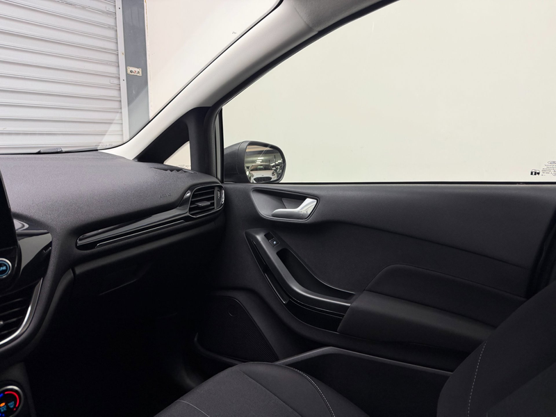 Ford Fiesta 1.1 Trend - Navi - Carplay - Airco - Cruise — photo 9