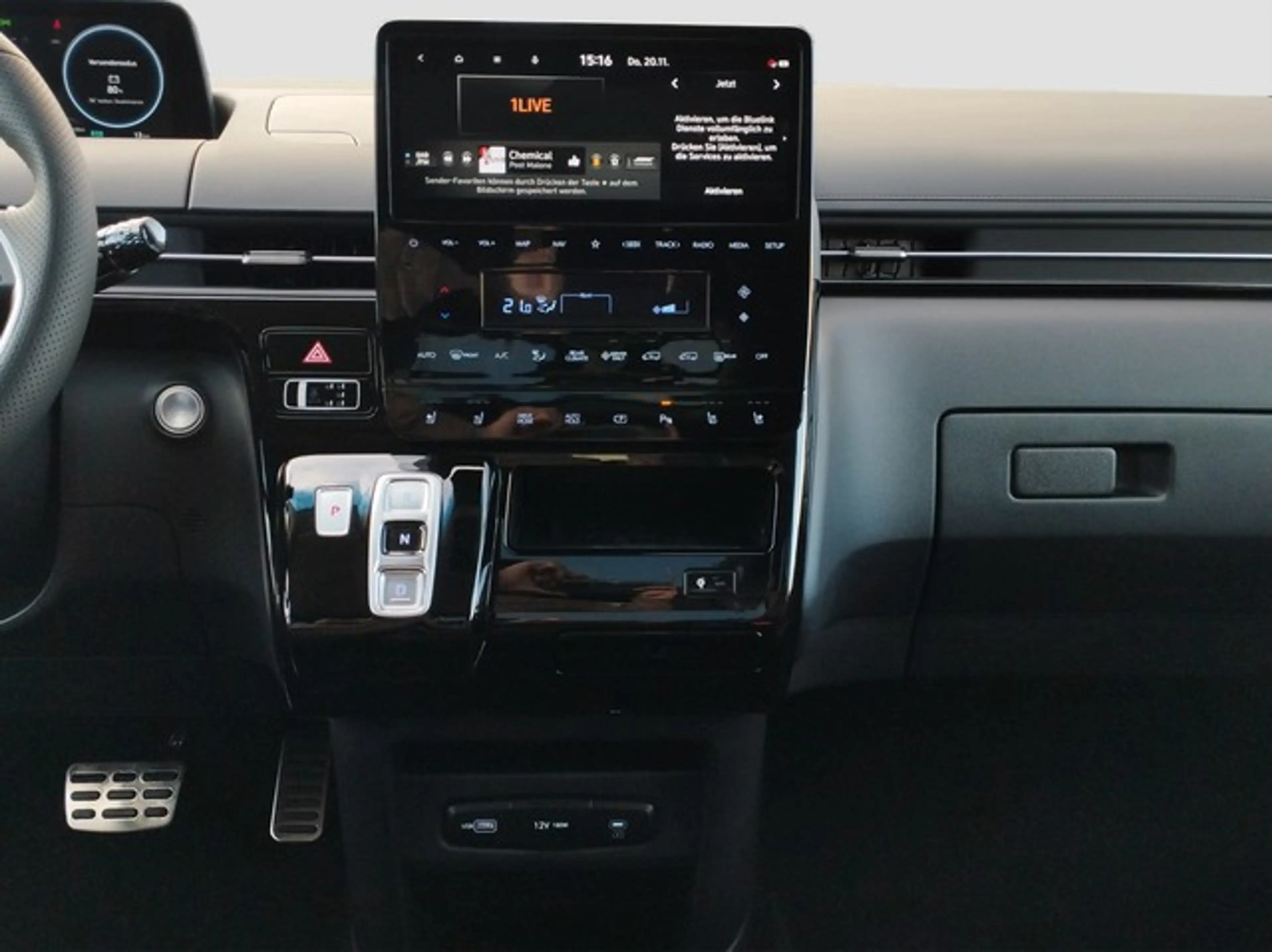 Hyundai STARIA Hybrid 1.6 T-GDI Signature Panoramadach — photo 11
