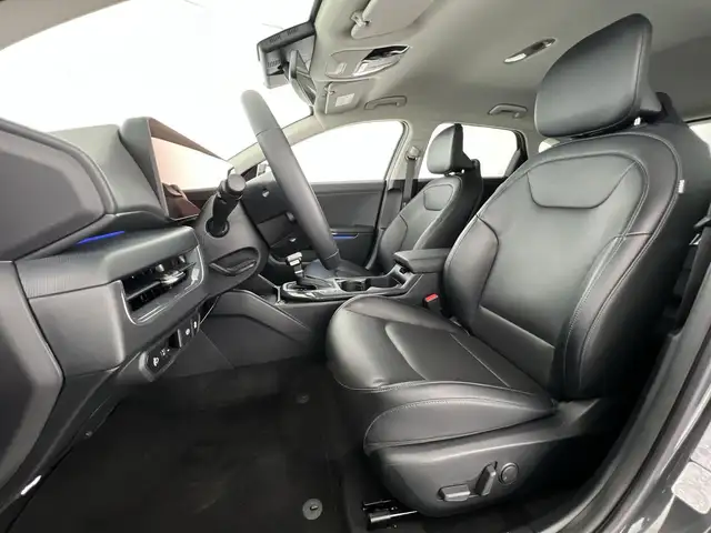 Kia K4 view 7