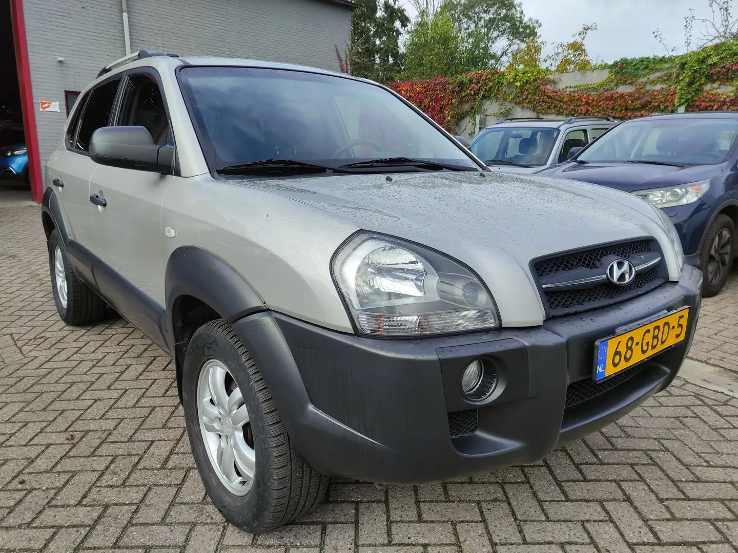 Hyundai TUCSON Tucson 2.0i CVVT DynamicVersion 2WD Gris - 1