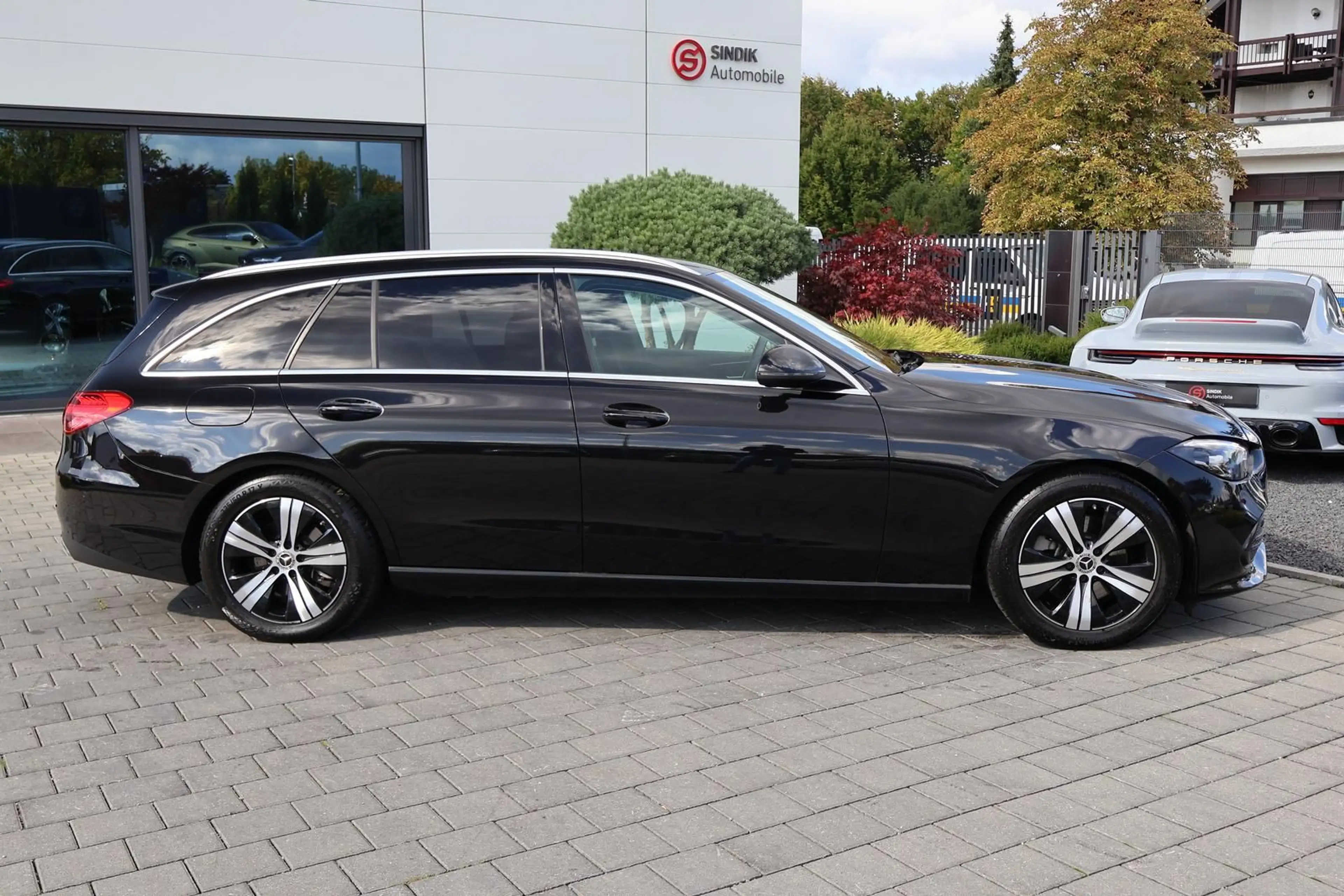 Mercedes-Benz C 200 T Avantgarde FACELIFT AHK-Kamera-Navi-LED — photo 11