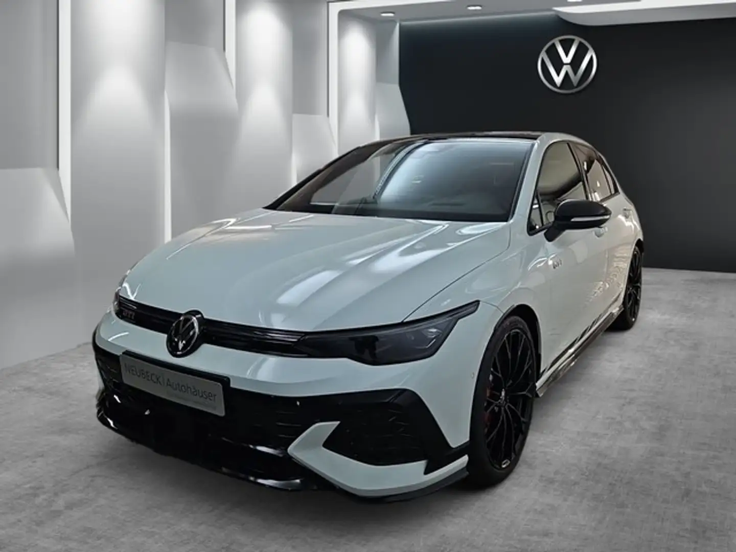 Volkswagen Golf VIII GTI Clubsport DCC Performance Paket ++ Weiß - 1