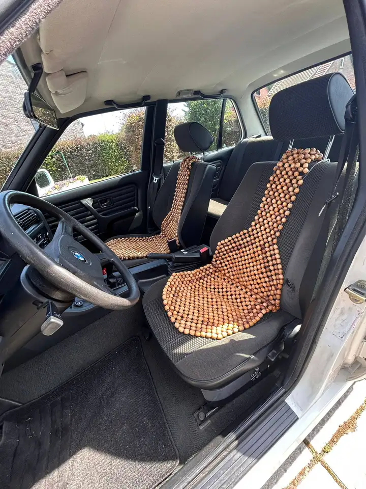 BMW 118 E30 316i, foto 6