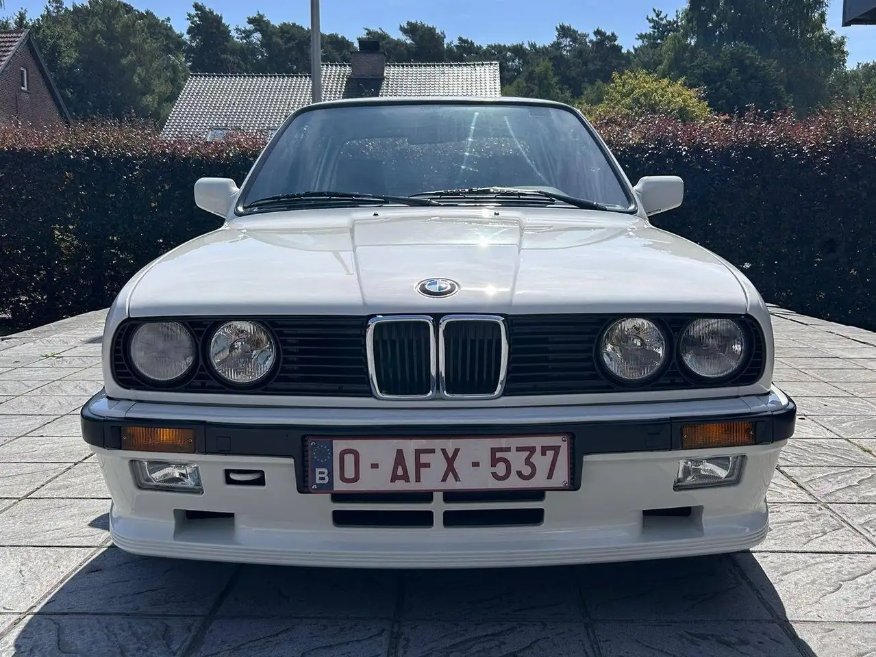 BMW 118 E30 316i, foto 1