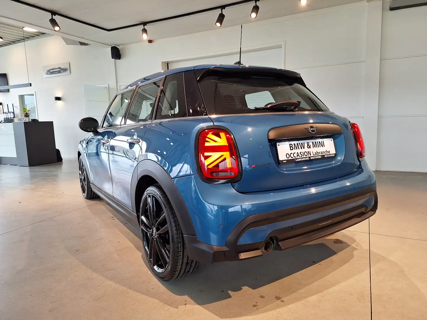 MINI One CUIR/CARPLAY/CAPTEURS/GPS/LED Bleu - 2