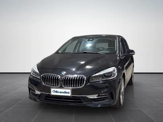 BMW 216