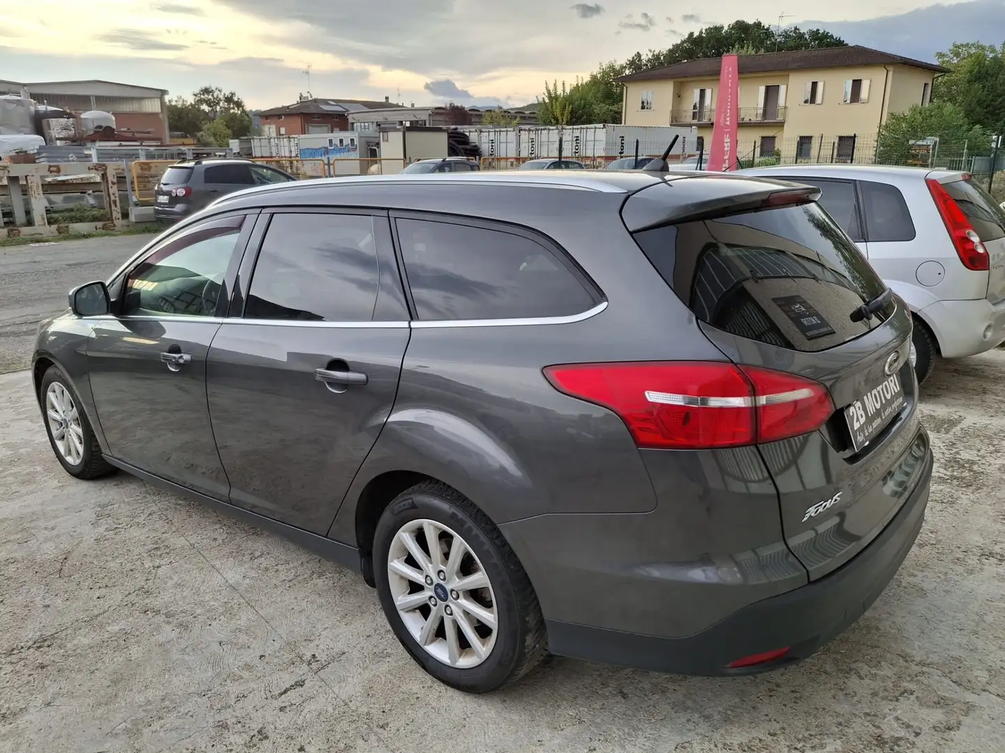 Ford Focus Focus 1.5 TDCi 120 CV Start&Stop SW Titanium Busin Grigio - 2