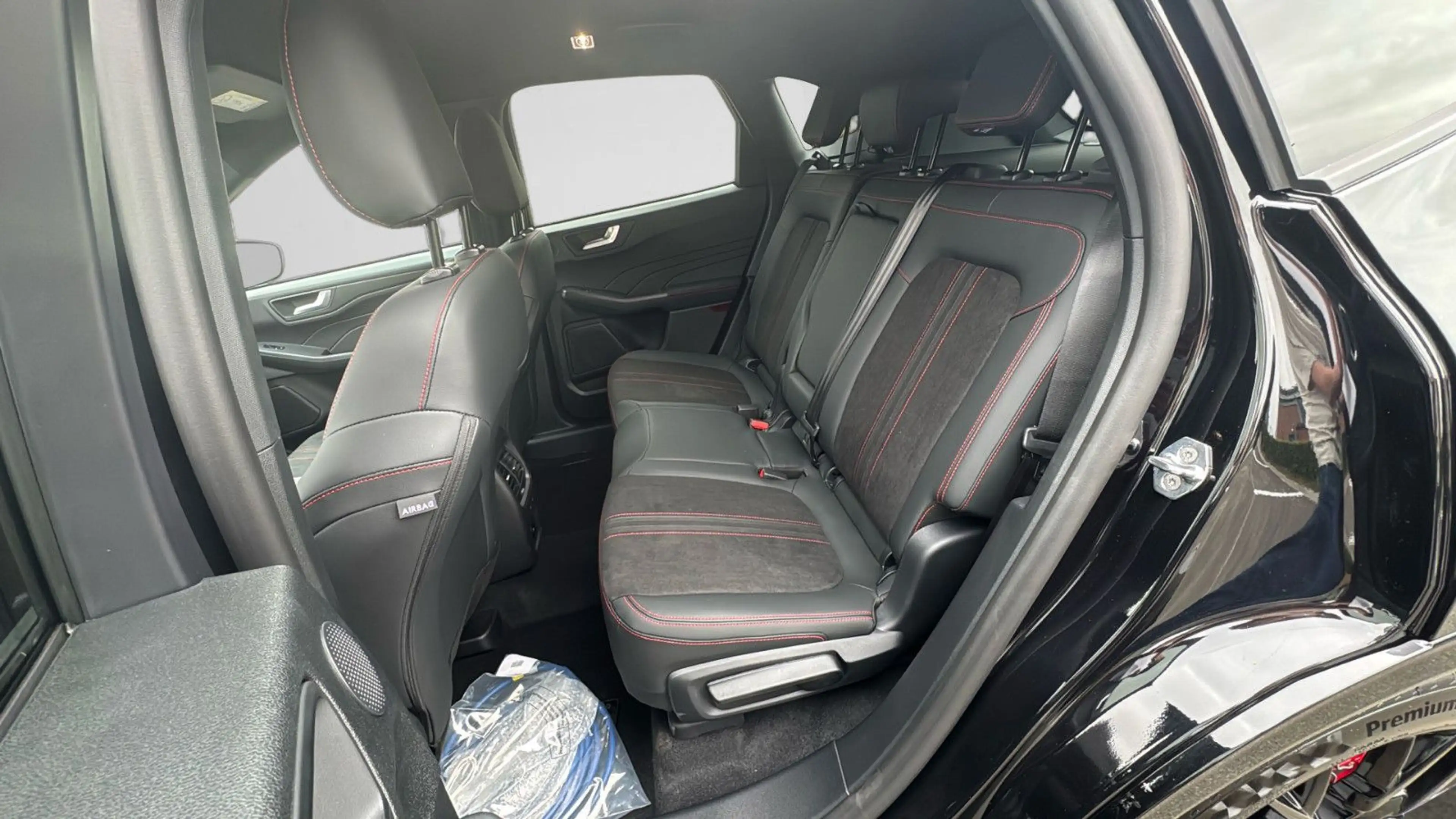 Ford Kuga PHEV ST-Line X GARANTIE 06/2031 — photo 12