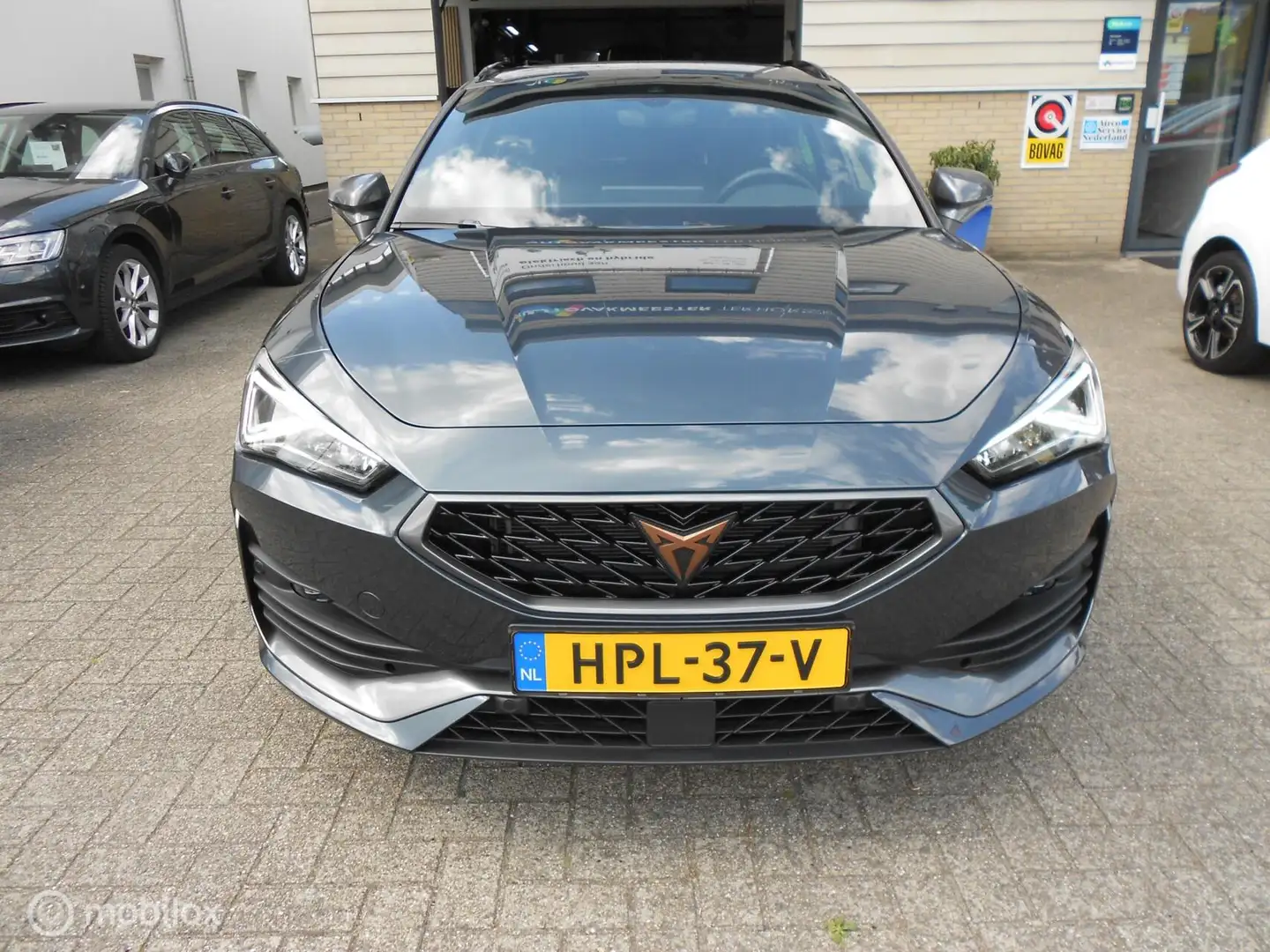 CUPRA Leon 1.5 TSI e-Hybrid ST Business Edition Automaat Grigio - 2
