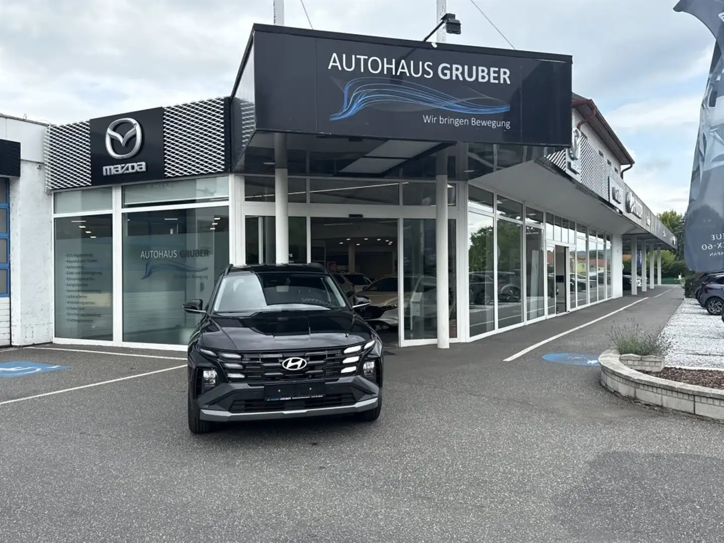 Hyundai TUCSON NX4 Jubile 1,6 T-GDi 2WD 48V t5bj1 Negro - 1
