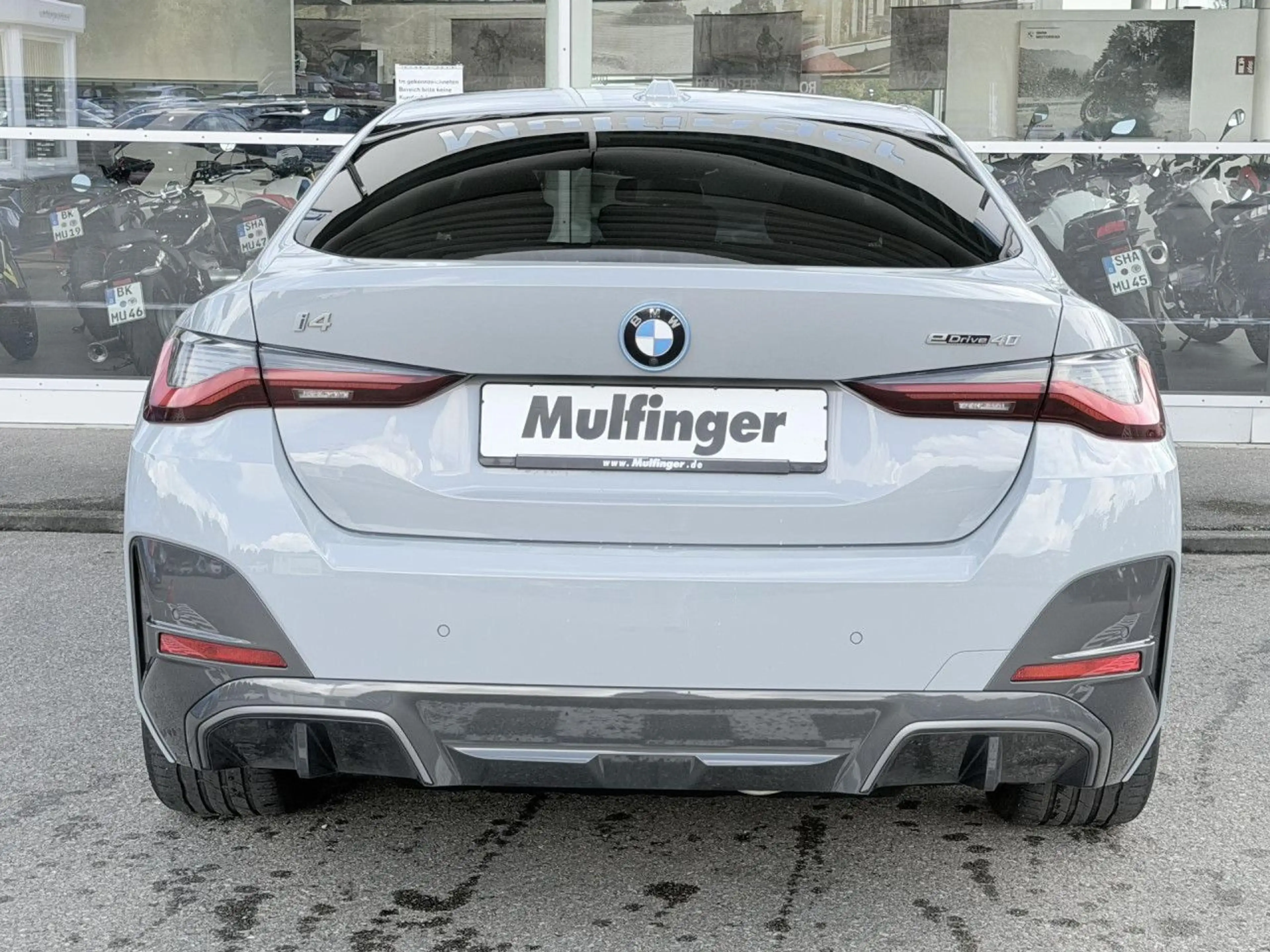 BMW i4 eD40 GC M Sport LiveProf ACC HUD Lenkradh.19" — photo 7