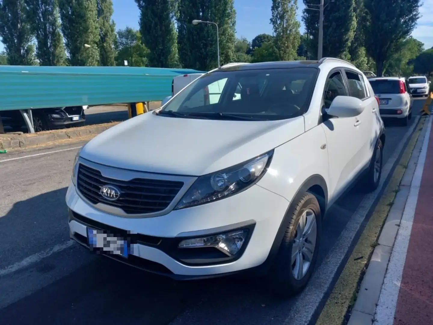 Kia Sportage 1.6 GDI 2WD Active +tetto Bianco - 1