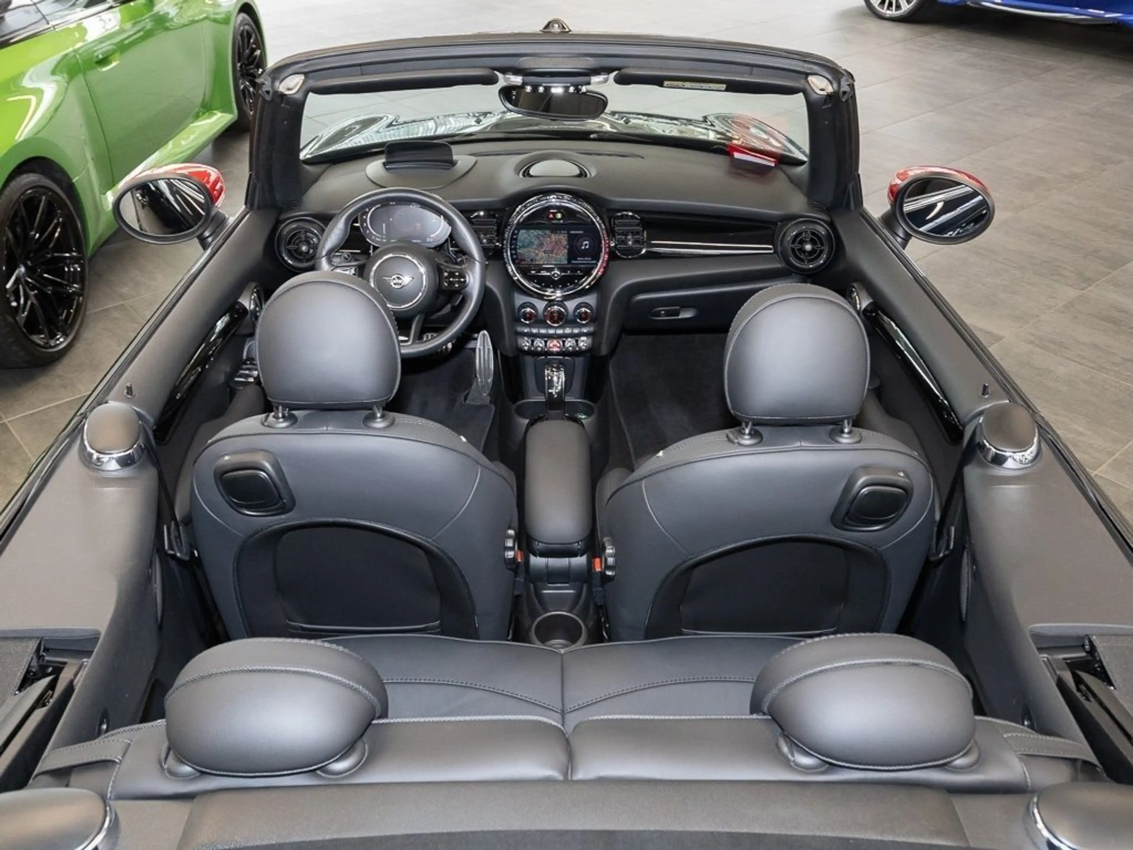 MINI John Cooper Works Cabrio John Cooper Works Cabrio HUD ACC RFK NAVI LED — photo 13