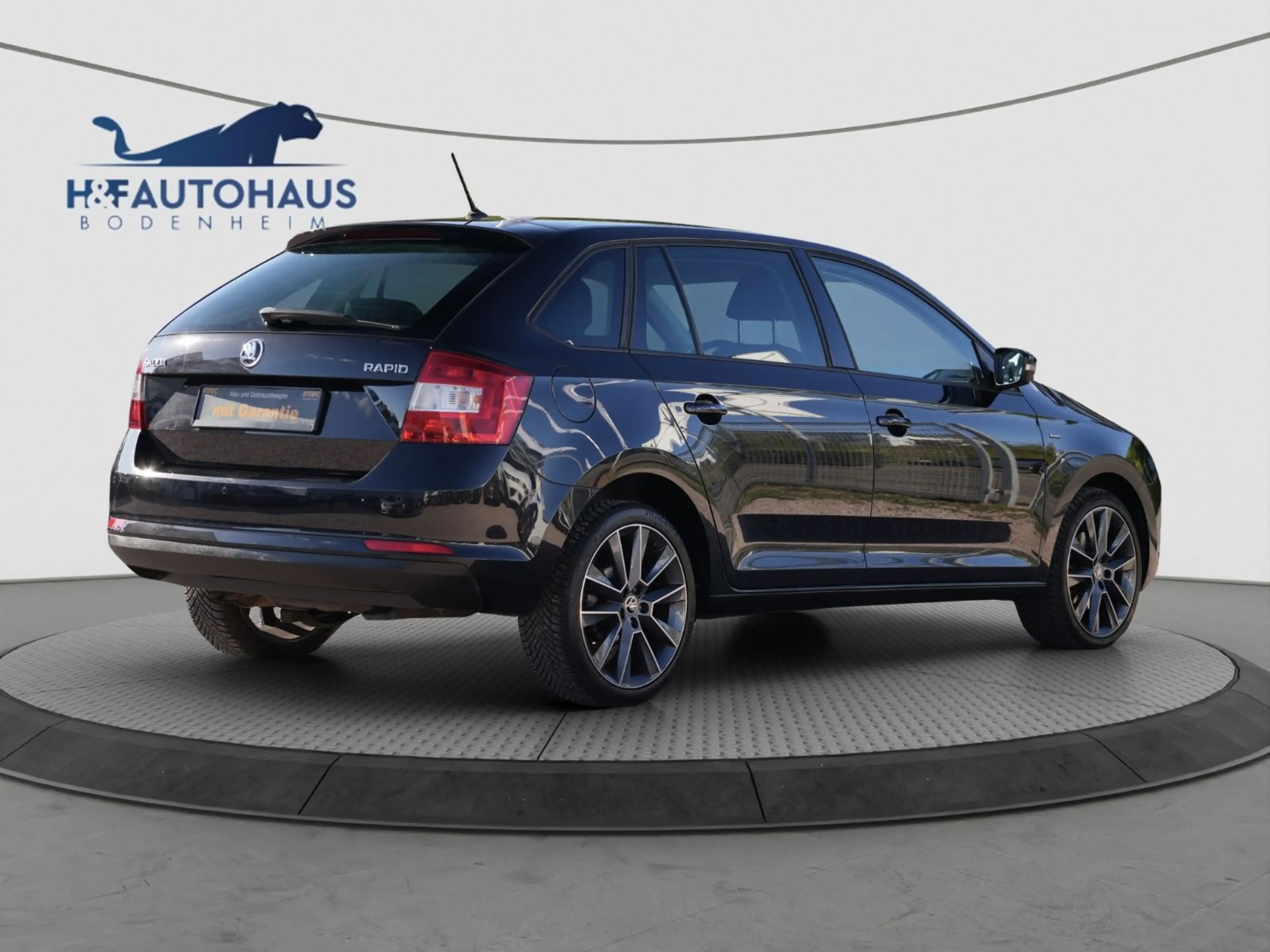 Skoda Rapid/Spaceback Spaceback Drive/PDC/APPLE CARPLAY/SZH — photo 5