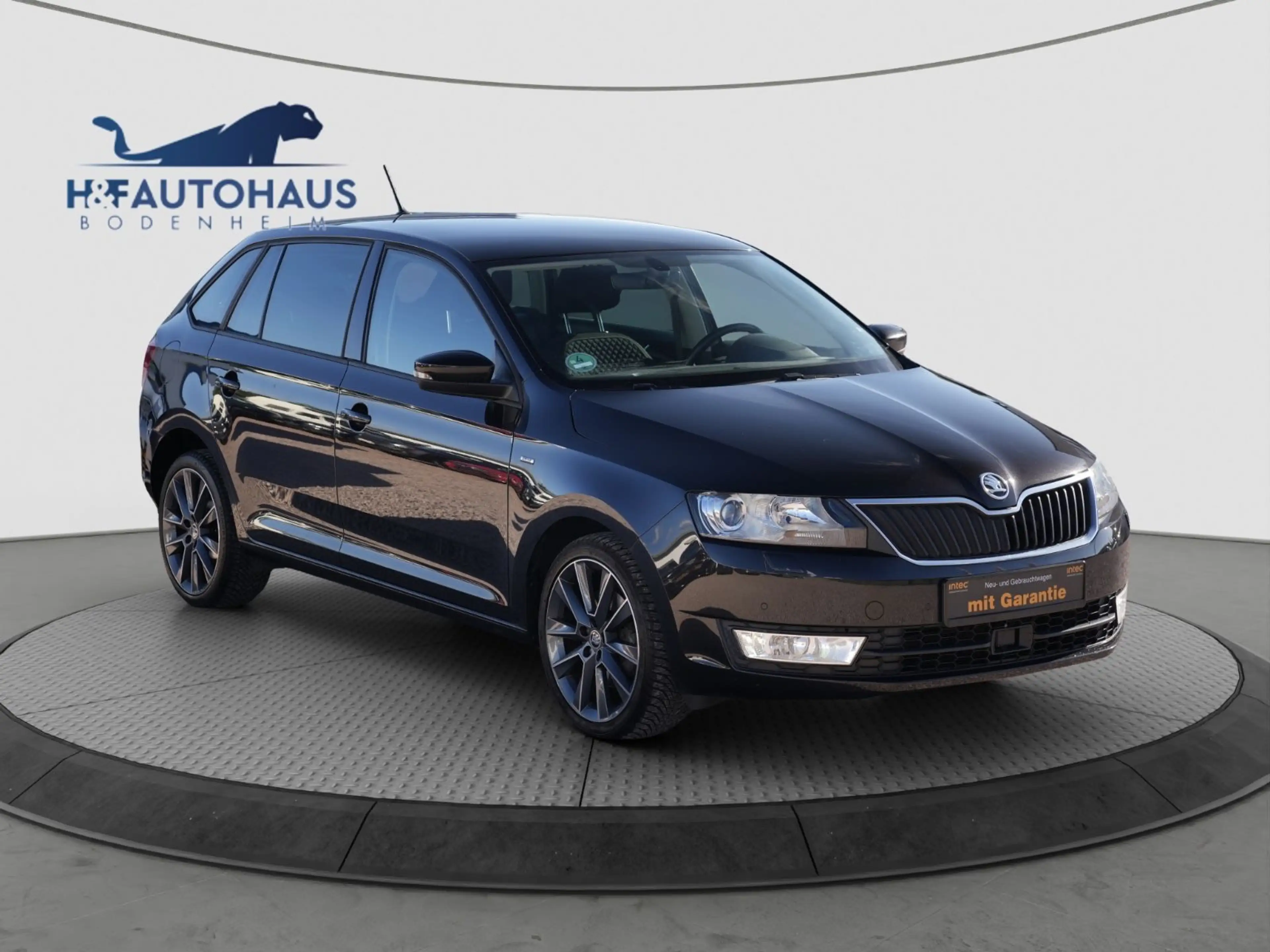 Skoda Rapid/Spaceback Spaceback Drive/PDC/APPLE CARPLAY/SZH — photo 3