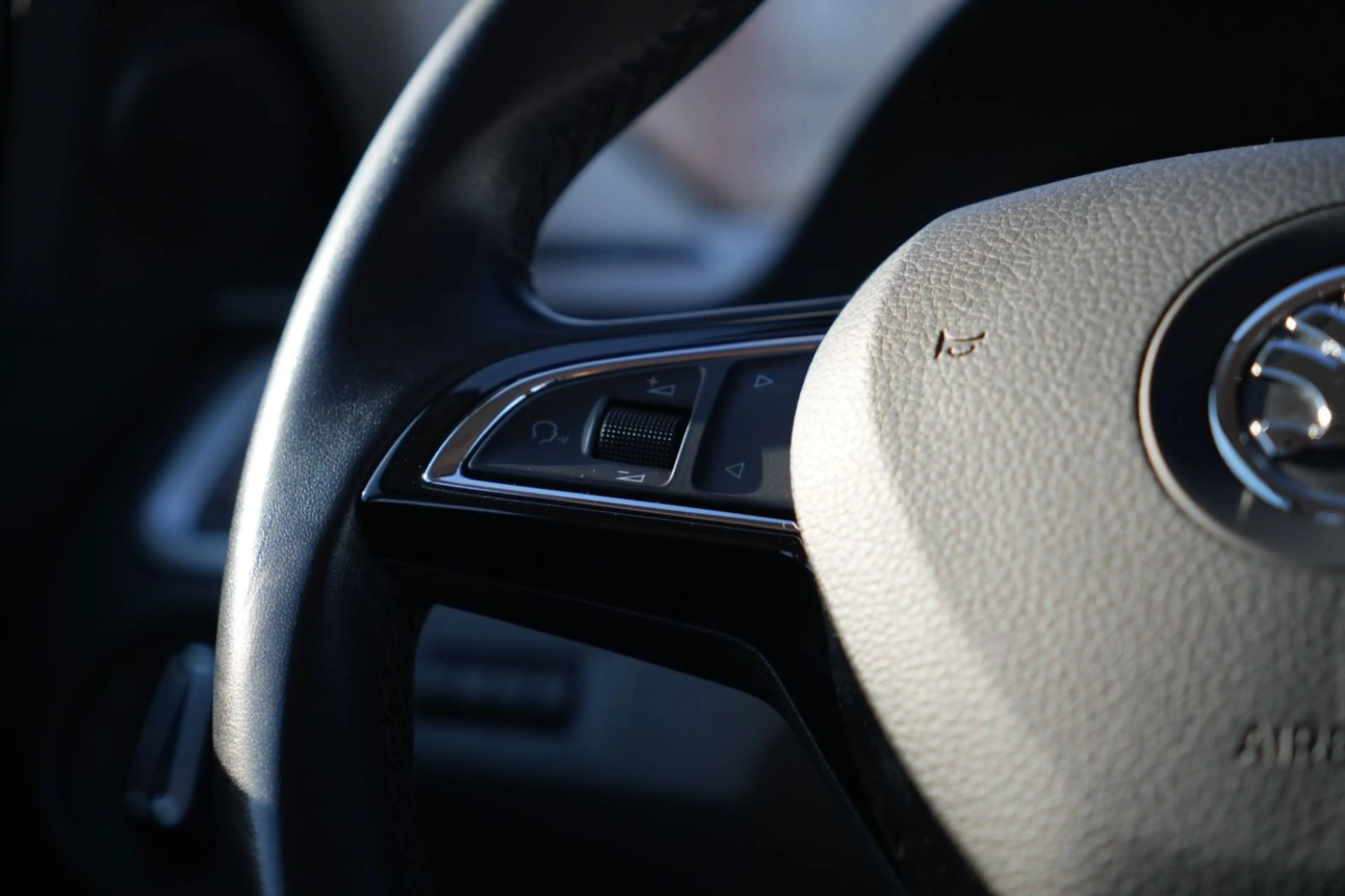 Skoda Rapid/Spaceback Spaceback Drive/PDC/APPLE CARPLAY/SZH — photo 14