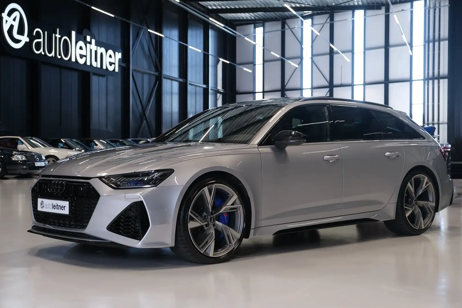Audi RS6 Avant Quattro origineel 6.172 km Zilver - 1