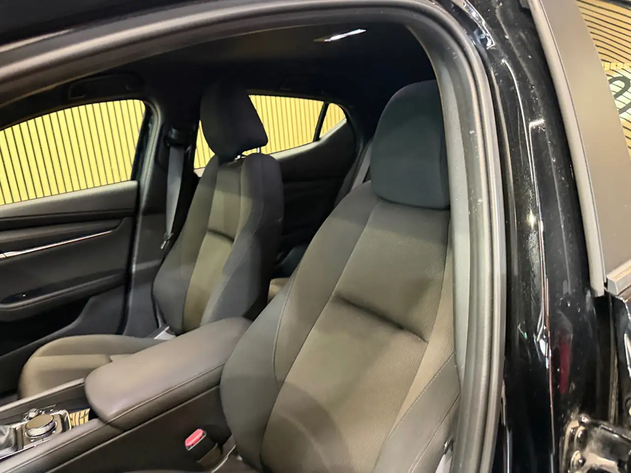 Mazda MAZDA3 1.8 D SKYACTIV ** 1ER PROPRIO ** GARANTIE 12 MOIS **, миниатюра 19