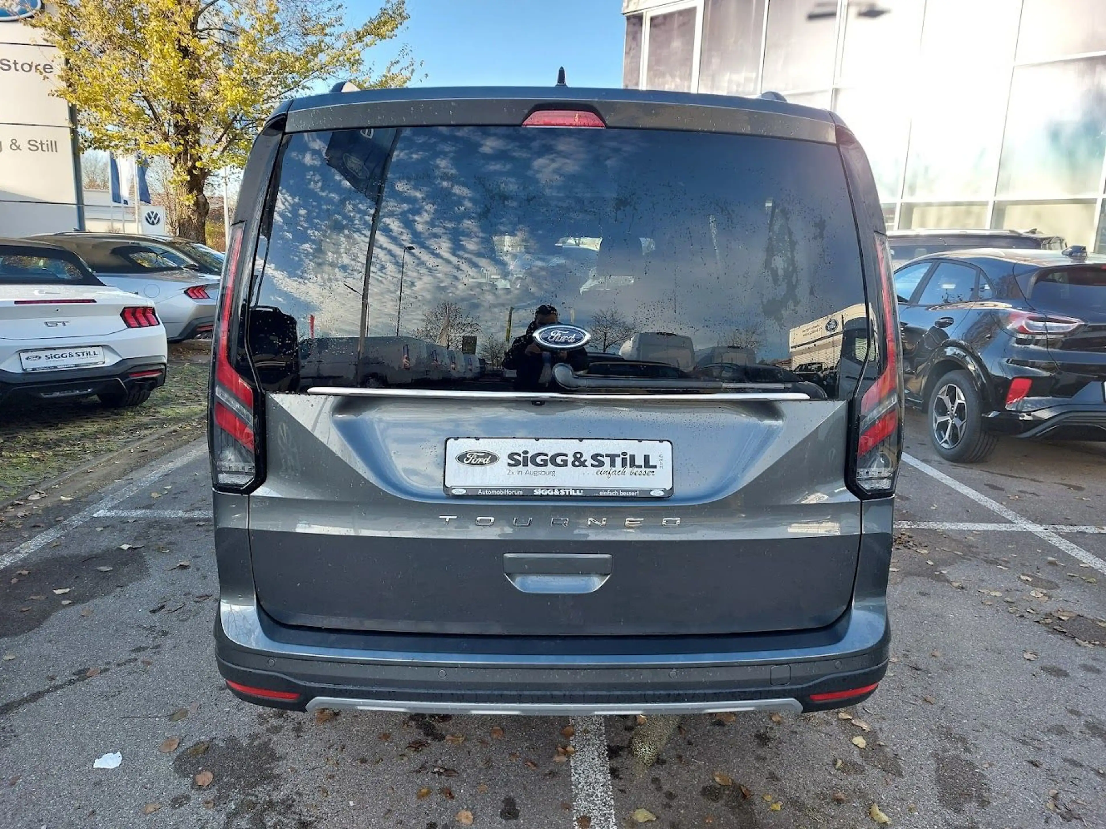 Ford Tourneo Connect Active 2.0 UMRÜSTOPTION ROLLSTUHL — photo 7