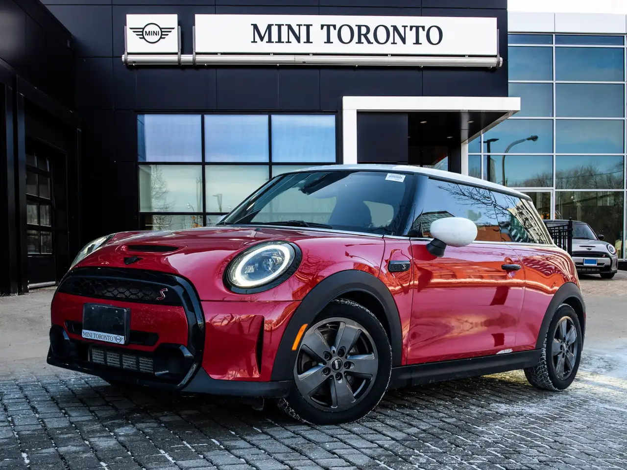 2022 MINI 3 Door