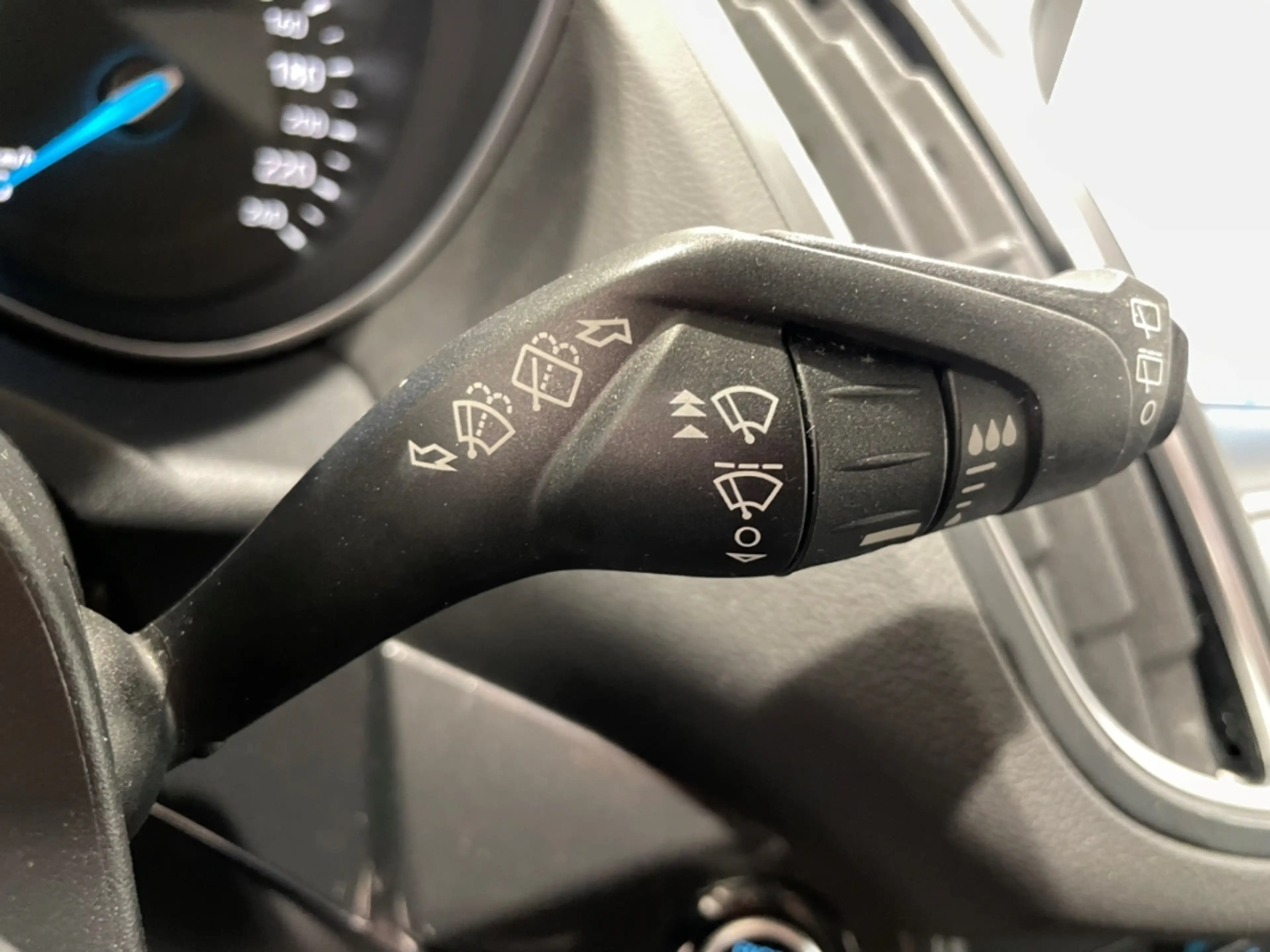 Ford C-Max Titanium Automatik Klima Navi PDC — photo 14