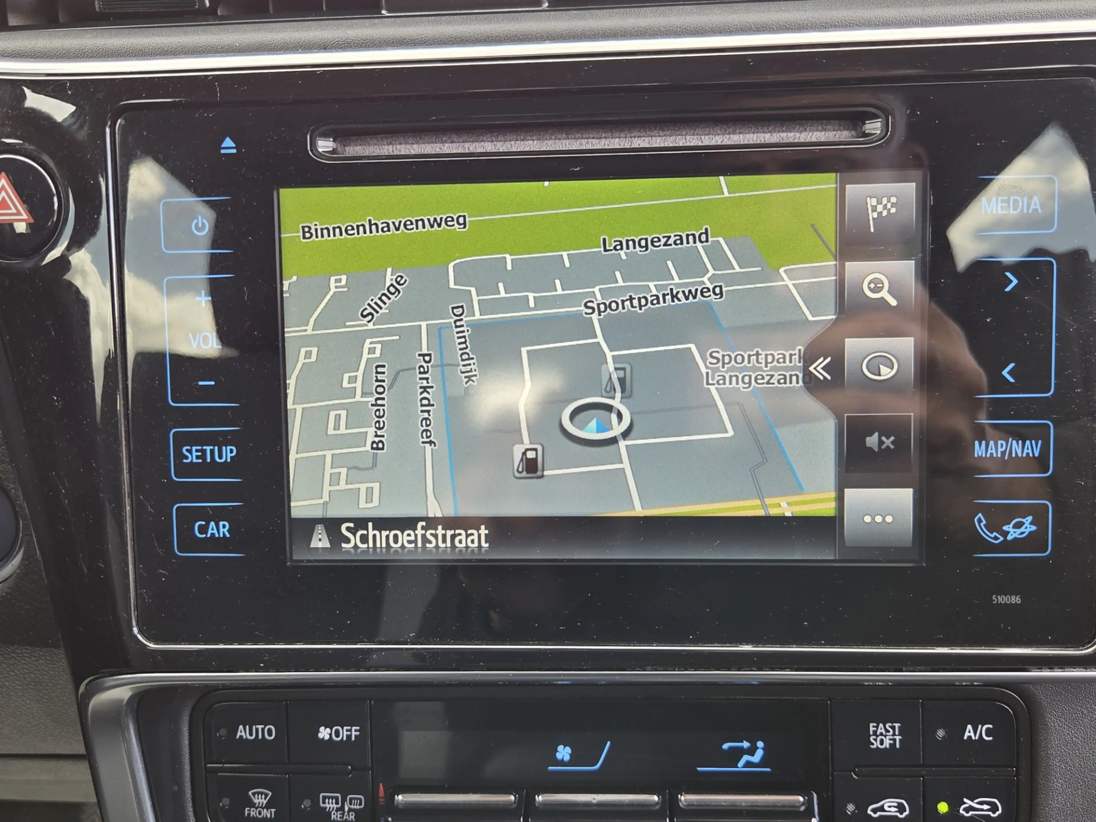Toyota Auris Touring Sports 1.8 Hybrid Lease — photo 19