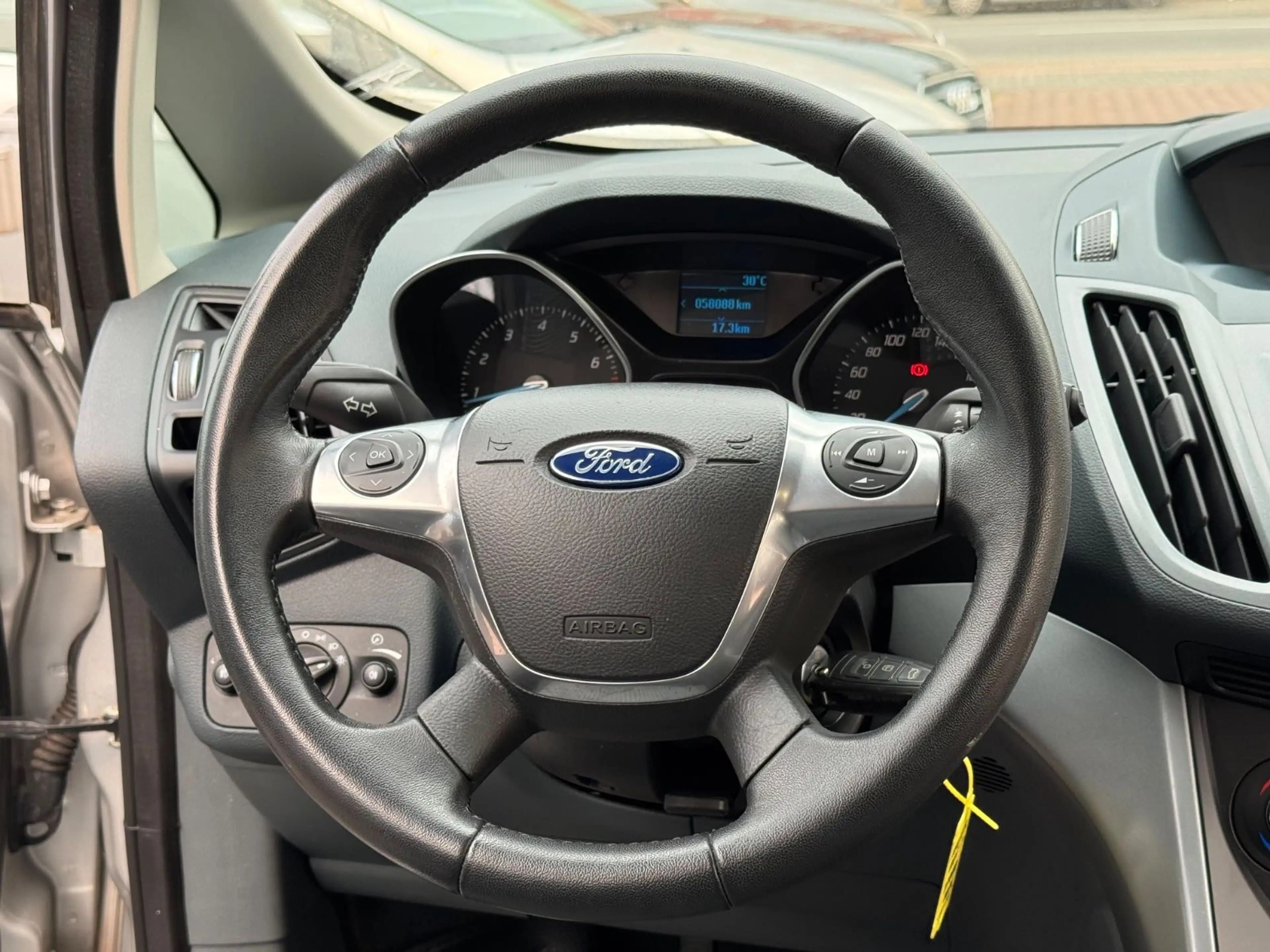 Ford C-Max C-MAX 1.6 Trend*TÜV 08/28*AHK*PDC*SHZ* — photo 11