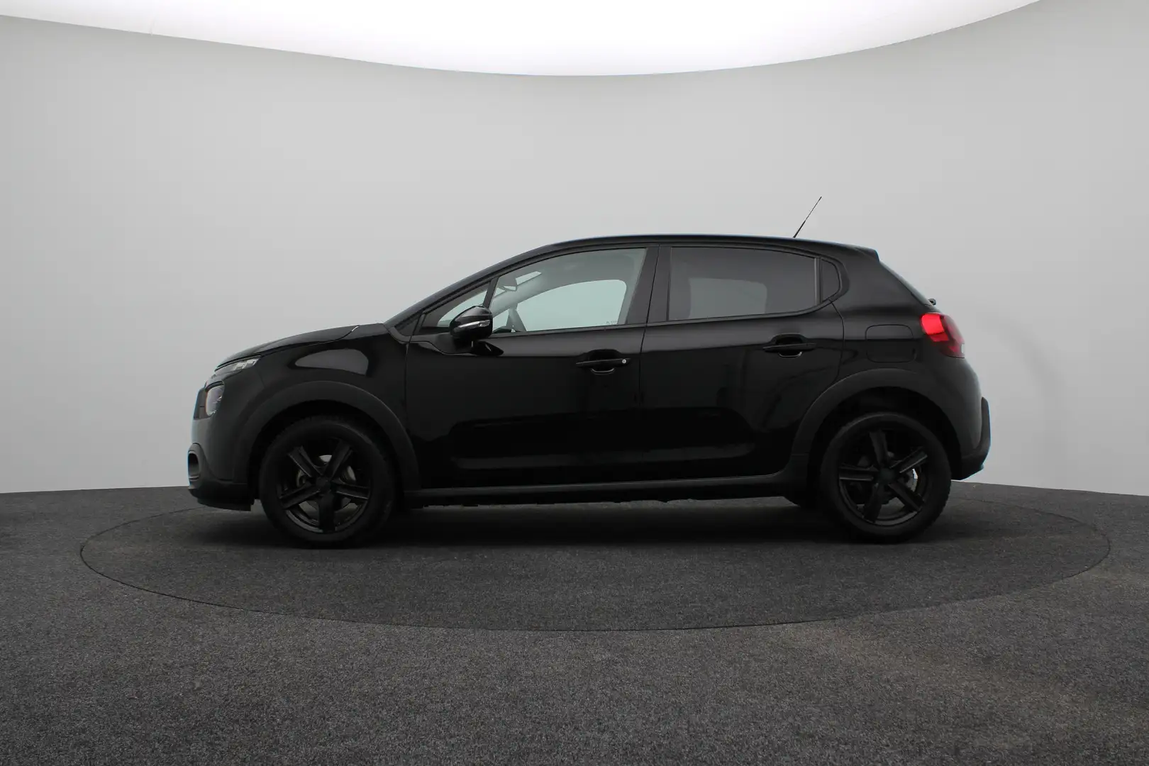 Citroen C3 1.2 PureTech Business | Achteruitrijcamera | Airco Zwart - 2