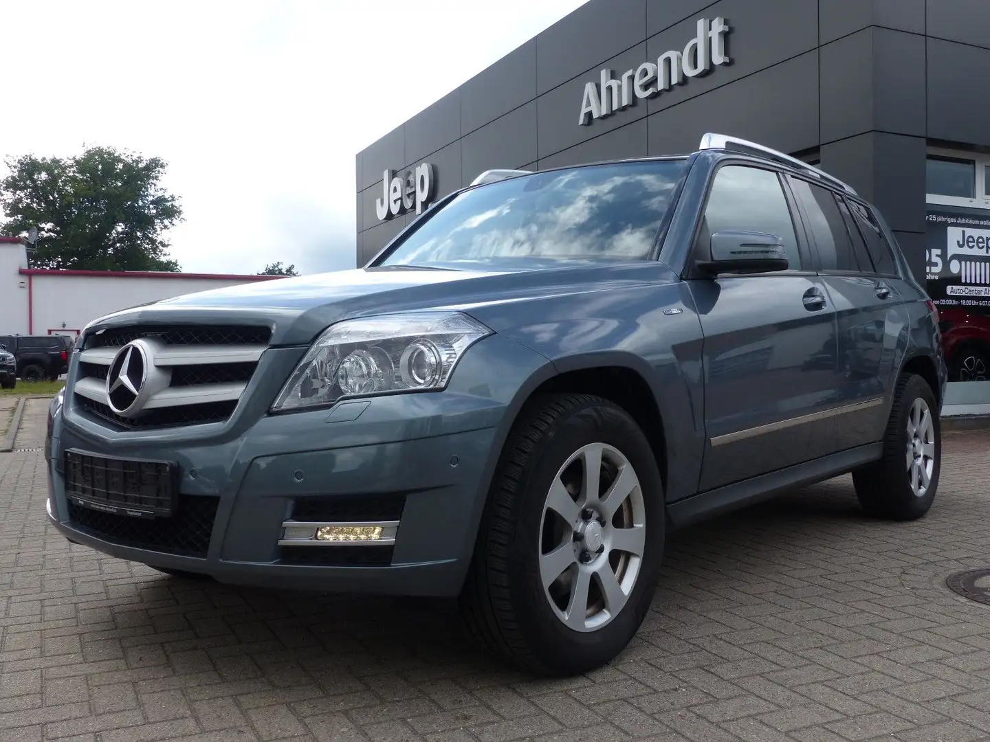 Mercedes-Benz GLK 220 Standhzg.*AHK*PDC*Dachträger*Allwetter Silver - 1