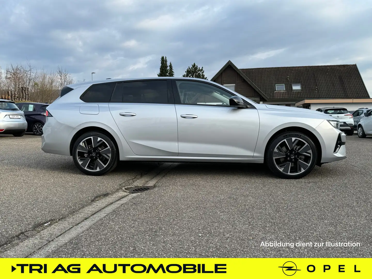 Opel Astra Sports Tourer Electric GRA PDC SHZ Navi Kl Plateado - 2