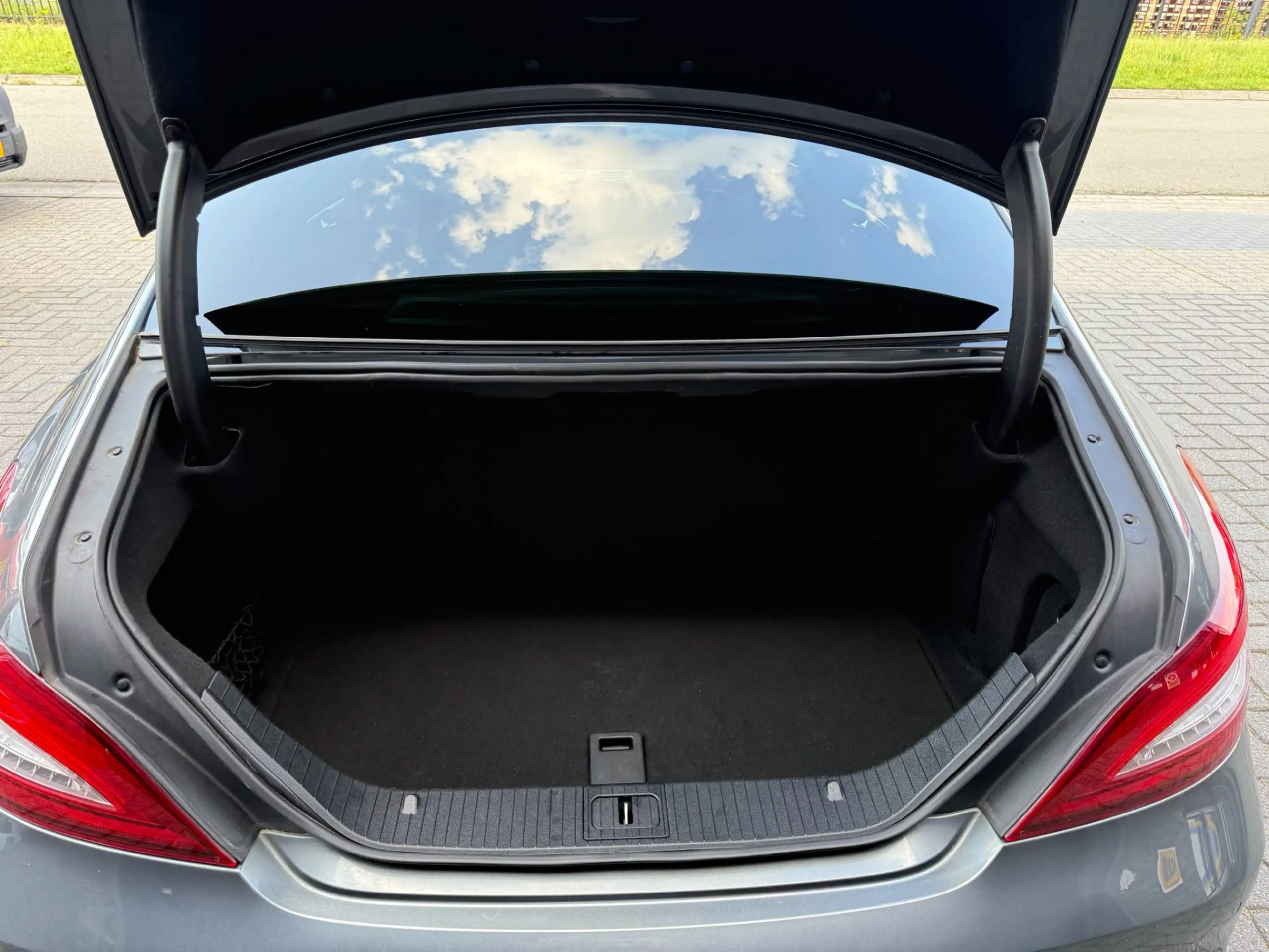 Mercedes-Benz CLS 220 D | 12MND GARANTIE | AUTOMAAT | CRUISE | LED | LED — photo 12